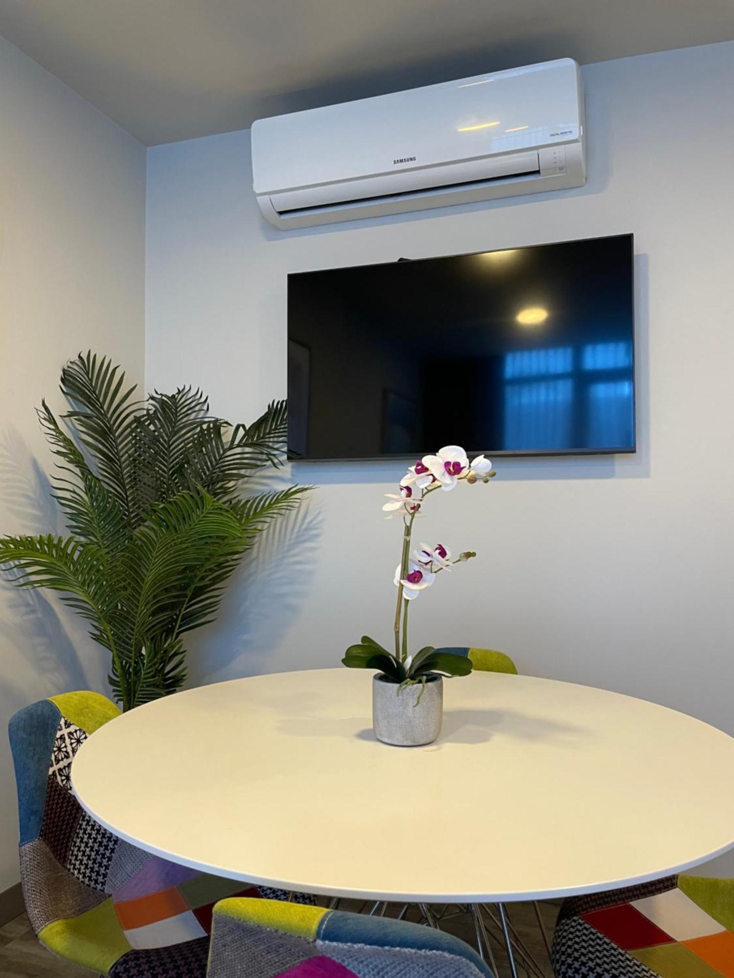 Cozy Apartment With Terrace, Sj Cosmopolitan Tower #402 San José Exteriör bild